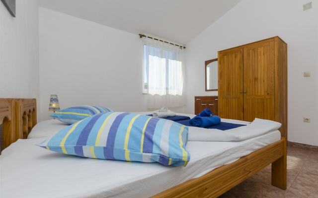 Apartments Mala Dalmacija