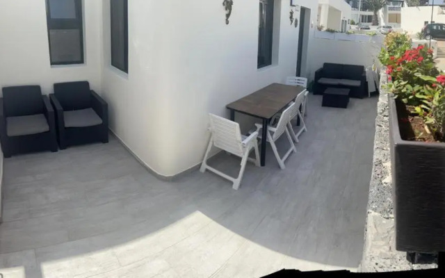 luxury casa playa roca bord de mer