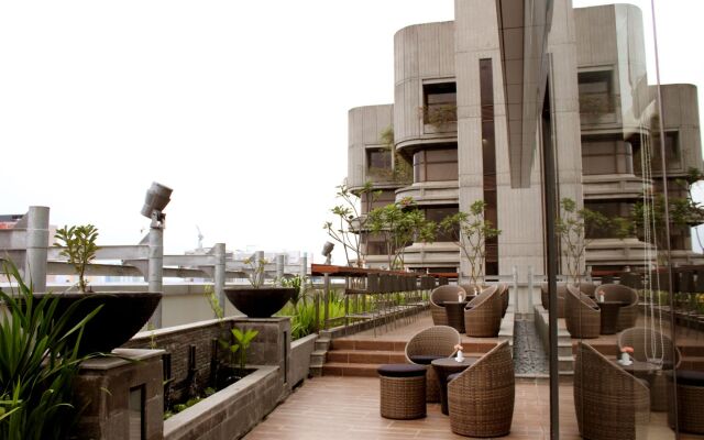 Vasaka Hotel Jakarta managed by DAFAM