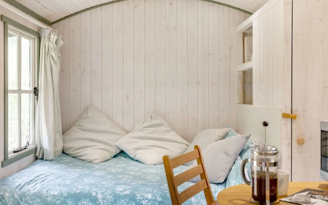 Shepherd's Hut