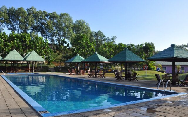 Laya Leisure
