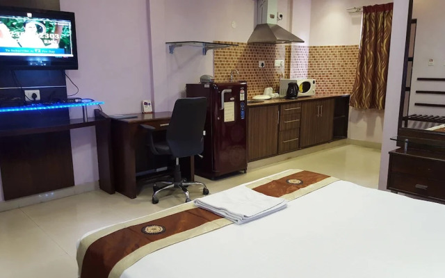 Maple Suites Serviced Apartments