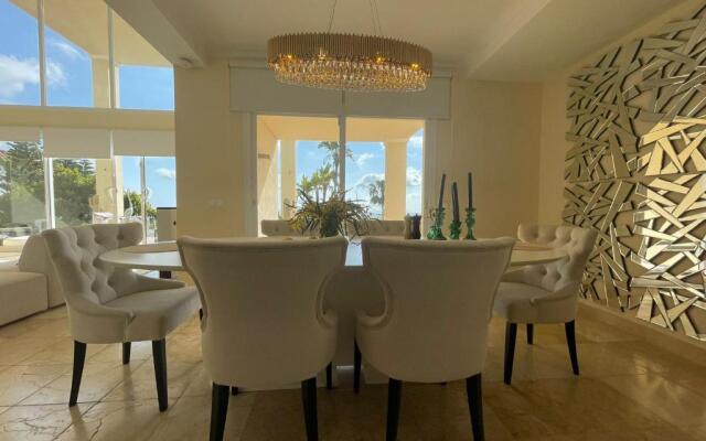 Villa Olga MARBELLA- GOLDEN MILE -Breathtaking SEA VIEW- PRIVATE POOL