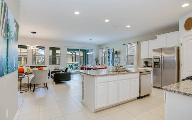 5 Bedroom 5 Bath Villa