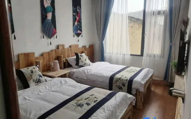 Fuxianhu Mingshe Chinese Inn – Guest Rooms – Yuxi