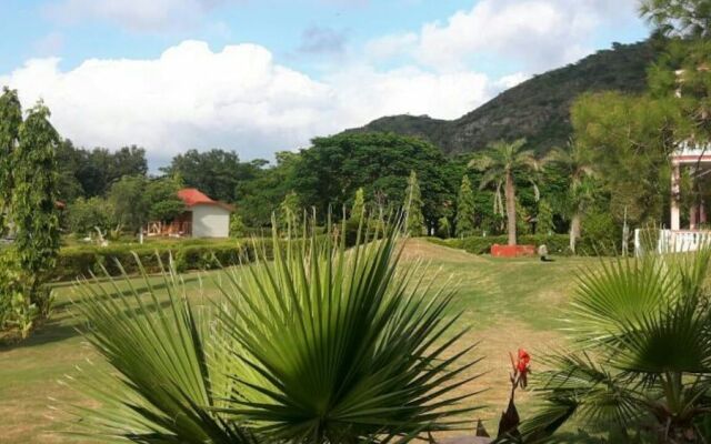 Raj Mahal Resort & Spa