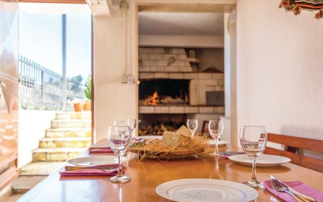 Awesome Home in Marusici With Wifi and 2 Bedrooms