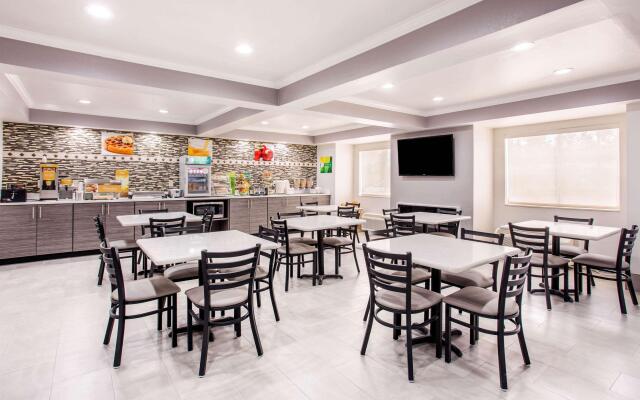 Quality Inn & Suites Myrtle Beach near Outlets
