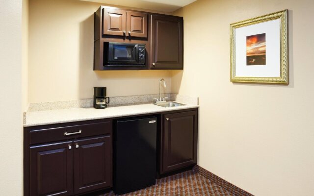 Holiday Inn Express & Suites Mt. Pleasant by IHG