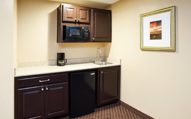 Holiday Inn Express & Suites Mt. Pleasant, an IHG Hotel