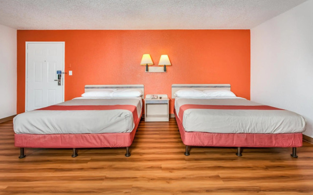 Motel 6 Fairfield, CA - North