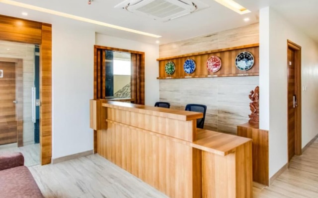 Capital O 62639 Inn The Centre