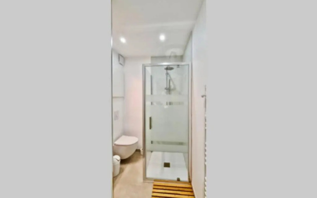 Appart standing avec vue grand balcon - parking - clim