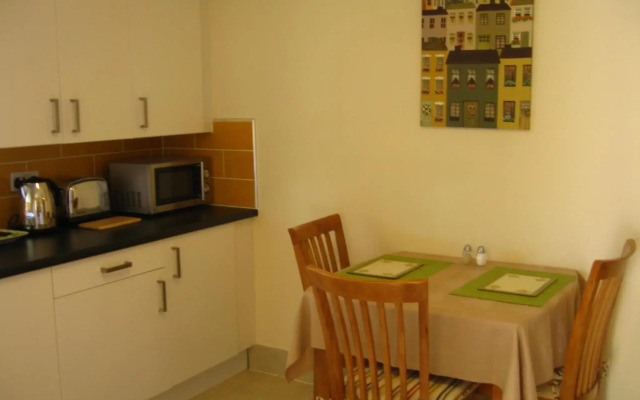 Simpson's Apartments