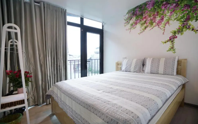 Almor Hostel With Pool in right center – Guest Rooms – Ha Long
