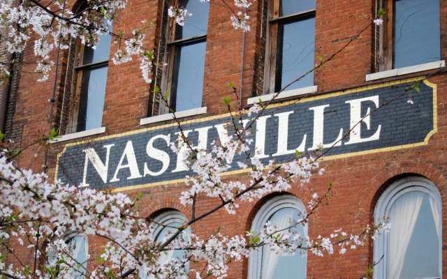 Reserve by Nashville Vacations