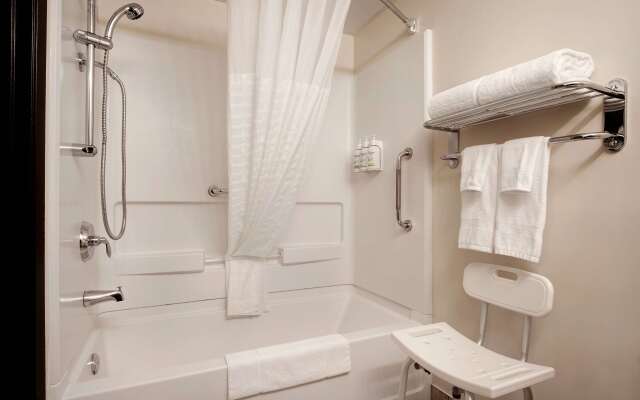 Days Inn & Conference Centre by Wyndham Prince Albert