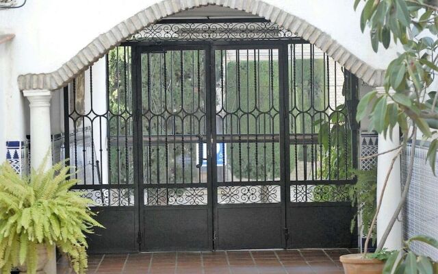 Marta Home