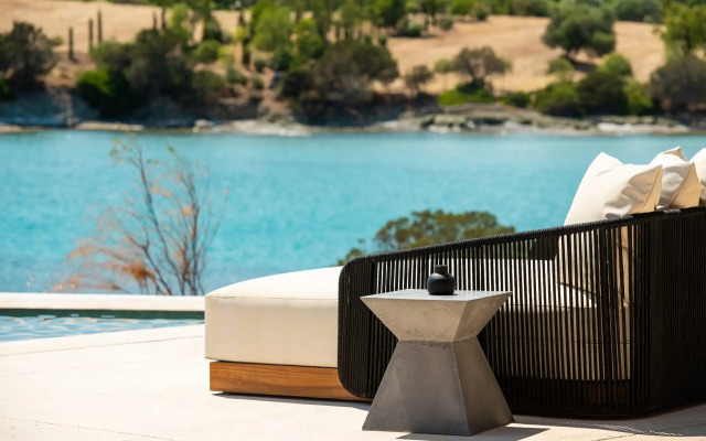 Adytum Villas