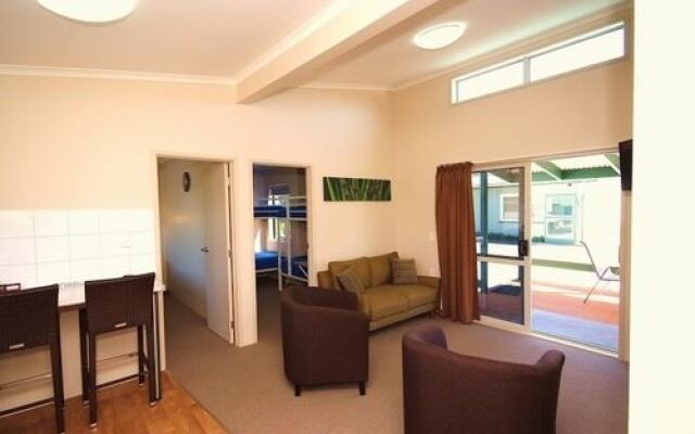 Omokoroa Kiwi Holiday Park