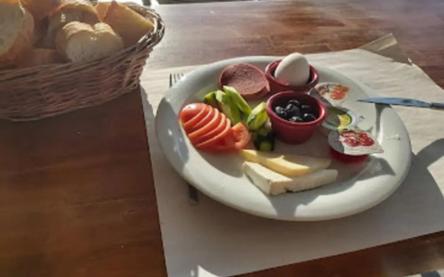 Reis Beach Hotel&Restaurant