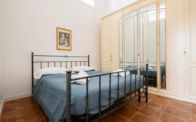 Piazza Portanova 11 - Appartamento Grande