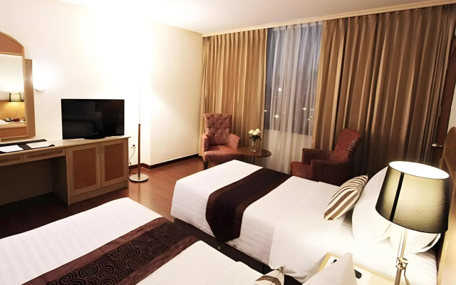Grand Tower Inn Rama VI Hotel