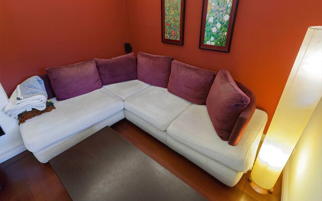 PYR Select Jardines de Debod