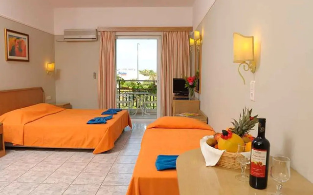 Vantaris Garden and Vantaris Corner