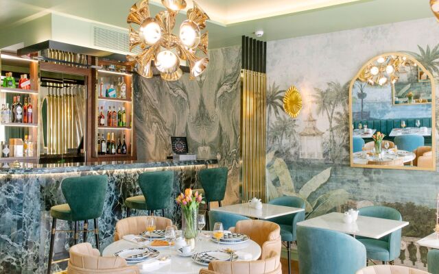 1877 Estrela Palace Hotel