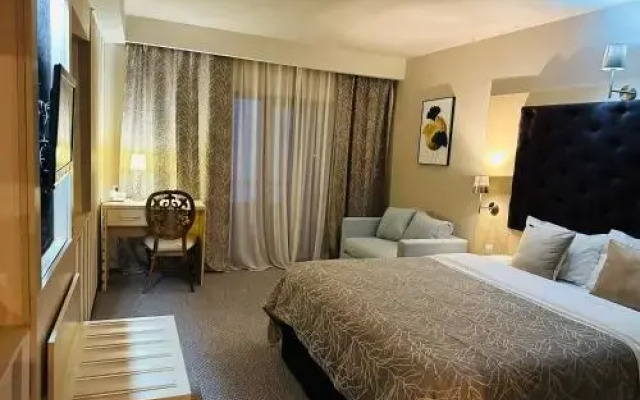 Hotel Plaza