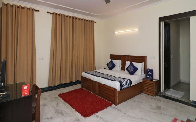 OYO 15202 Kanny Residency