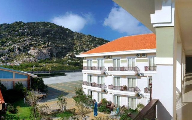 Hon Co Ca Na Resort