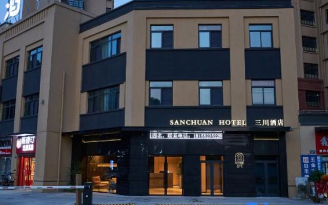 Sanchuan Hotel
