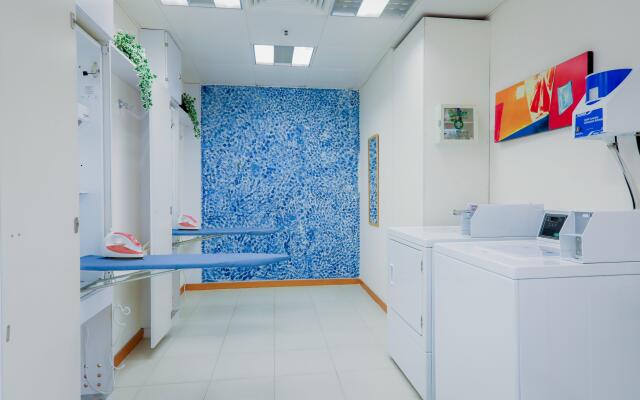 Holiday Inn Express Causeway Bay Hong Kong by IHG