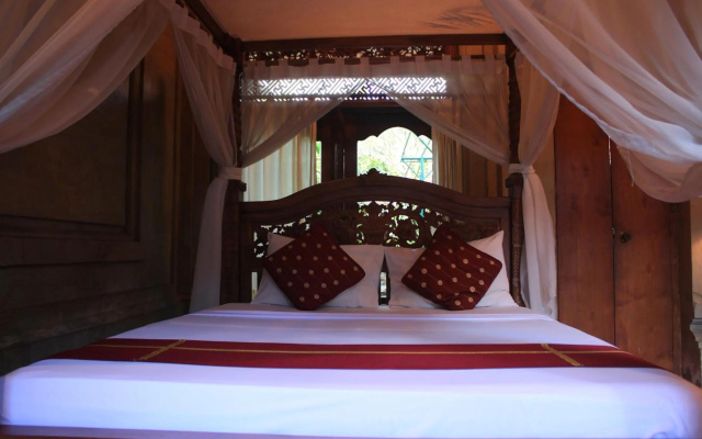Tungeh Inn – Guest Rooms – Ubud