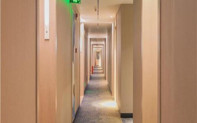 Echarm Hotel Wuhan Huangpi