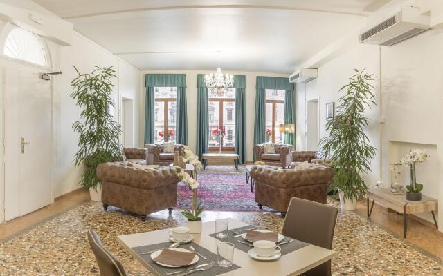 Grand Canal Suites