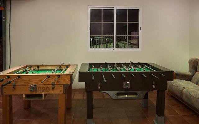 Paradise House Calheta