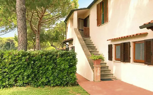 Apartment Near Grosseto's Sandy Beaches