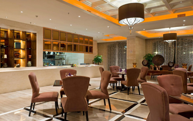 Dragon Lake Princess Hotel