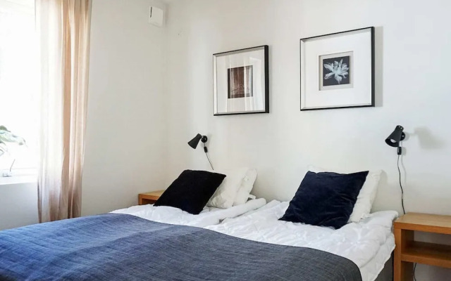 6 Person Holiday Home in Stromstad