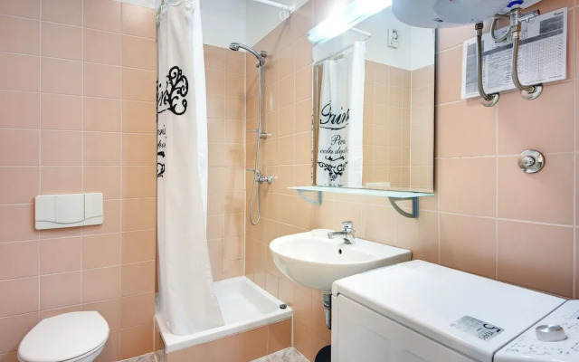 Scenic Apartment With Garden in Medulin