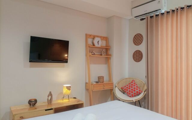 Cozy Studio At Patraland Amarta Apartment