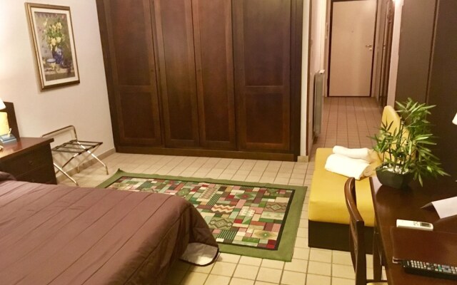 Alexia Palace Hotel Residence