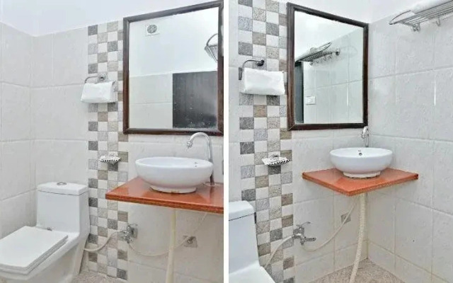 Hotel Rajputana Heights