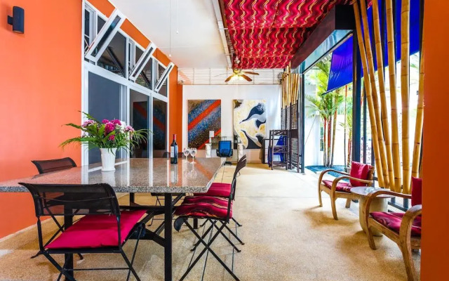 Jungceylon Villa in Patong by Lofty