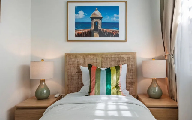 Condado Oasis Beachfront Access Pool
