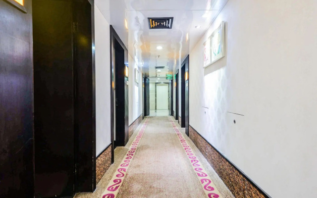 New World Hotel