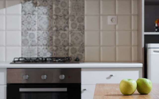 Central Luxury Apartment